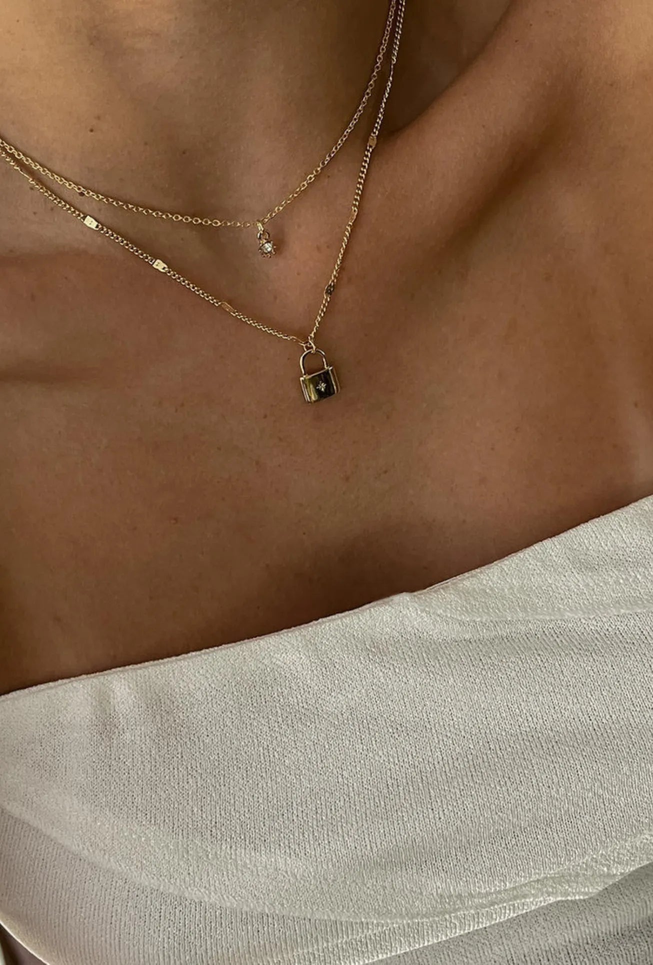 Colar Duplo Santino Dourado